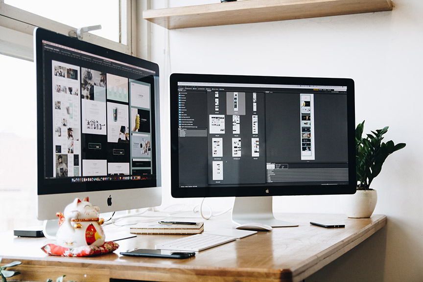 3 TOOLS EVERY GRAPHIC DESIGNER NEEDS!