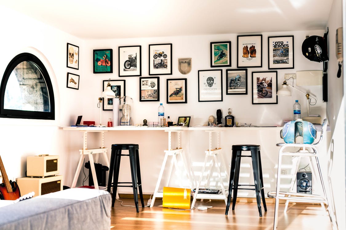 Interior Design- Tips to Choose the Right Frame - Hamstech