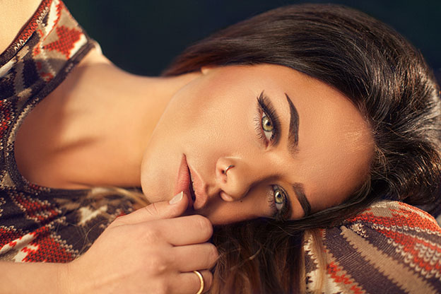 Long Lasting Lip colour Long Lasting Lip colour